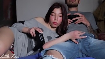 Teen Amateur Gets Her Ass Fucked By Her Friend'S Boyfriend