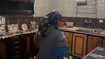 African American Milf Sharmota Seduces For Bdsm Fun