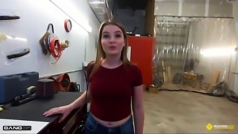 Pov Video Of A Teen Getting Fucked By A Mechanic In The Garage