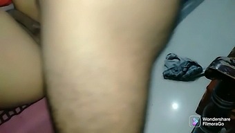 Pizza Delivery Man Has Sex With Indian Girl