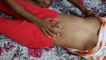 Kuuma Kohtaus, Jossa Villi Intian Vaimo