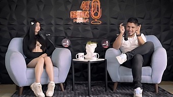 Catsara'S Stunning Solo Show On Onlyfans