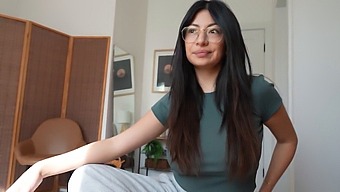 Córka Wujka Zaskakuje Mnie Swoją Seksualną Sprawnością Na Pogrzebie Dziadka.