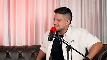 Amateur Podcast: Does Love Exist In Only Fans?